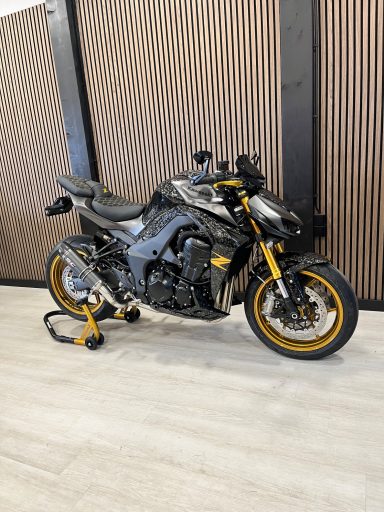 Kawasaki z1100se 2026 custom fsb hydrodip special paint